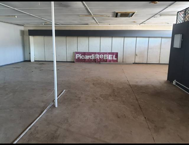667M² BUILDING FOR SALE IN CANNON HILL